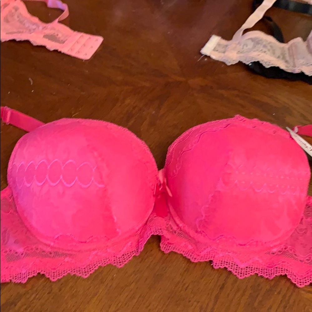 Emily Johnson bra sz 34D. Lightly lined new w/ tag